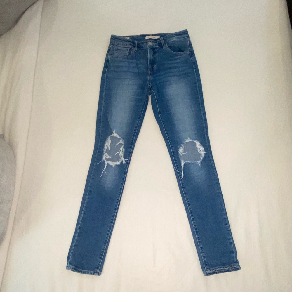 Levi’s 721 HIGH RISE RIPPED SKINNY WOMEN'S JEANS